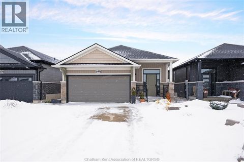 40 Cabot TRAIL Chatham ON N7L0A4