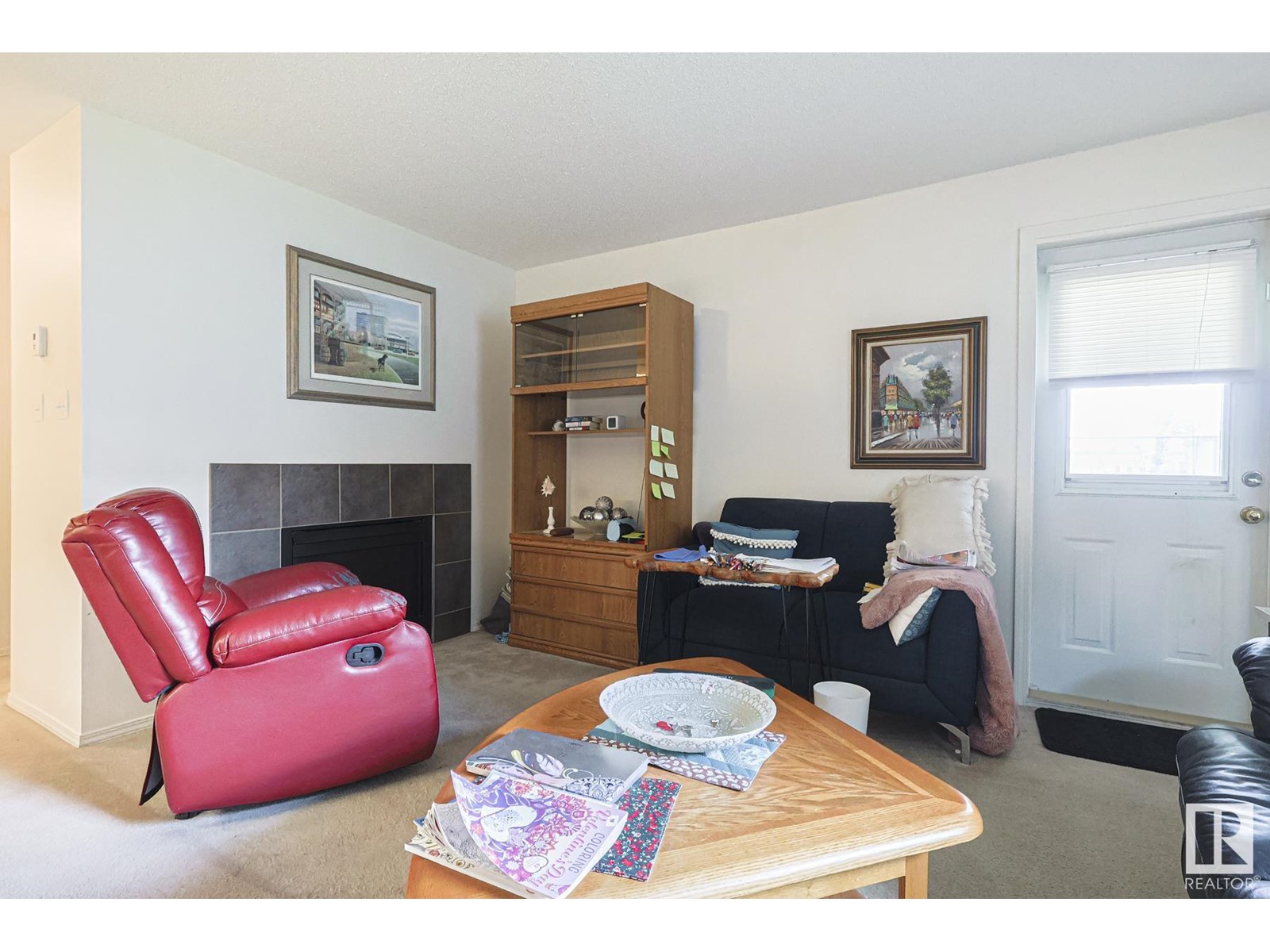 #109 40 ALPINE PL