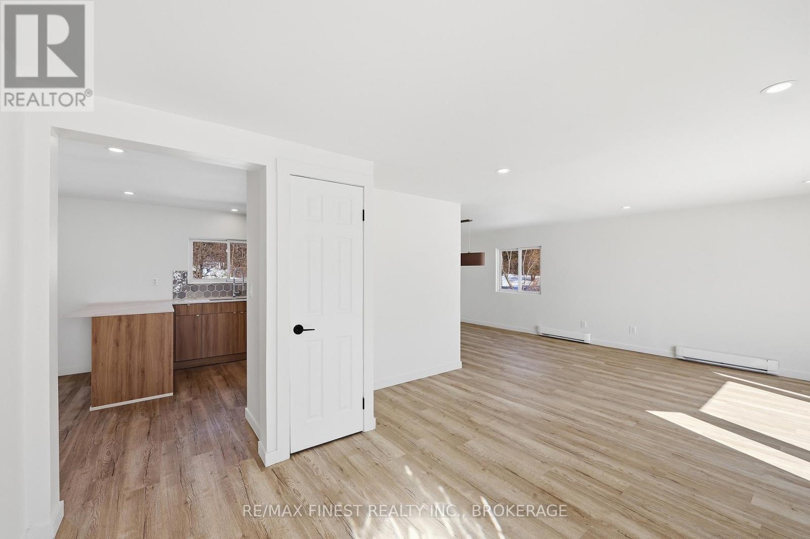 1162 THOUSAND ISLANDS PARKWAY