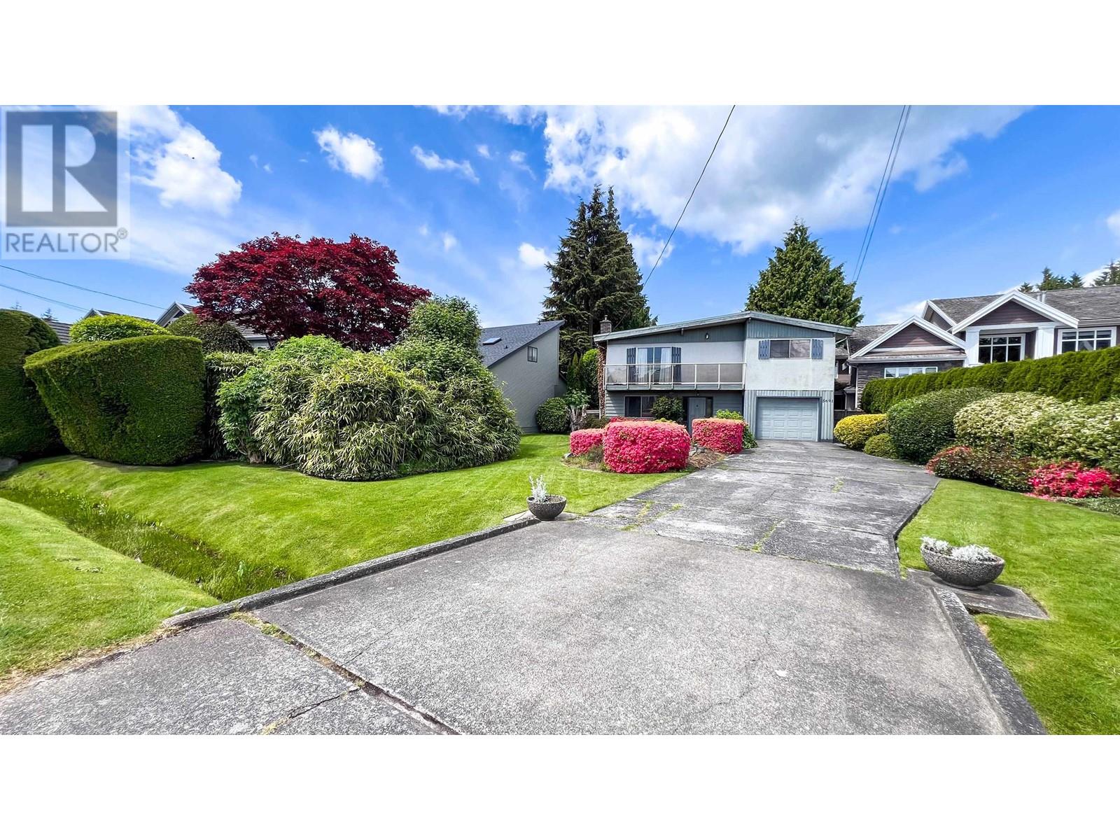 5691 FORSYTH CRESCENT