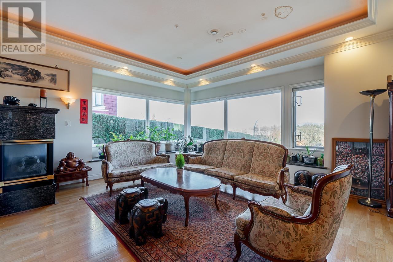 4723 PUGET DRIVE