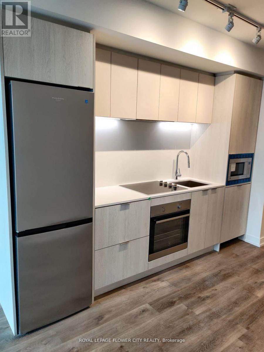 311 - 1 JARVIS STREET