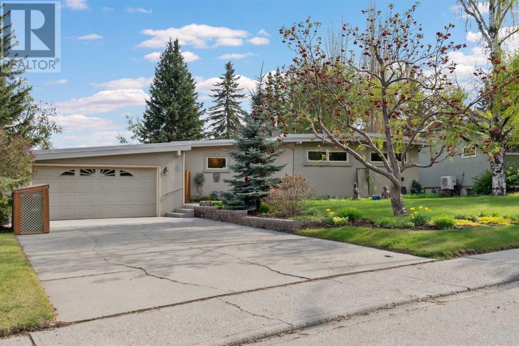 2427 Sovereign Crescent SW