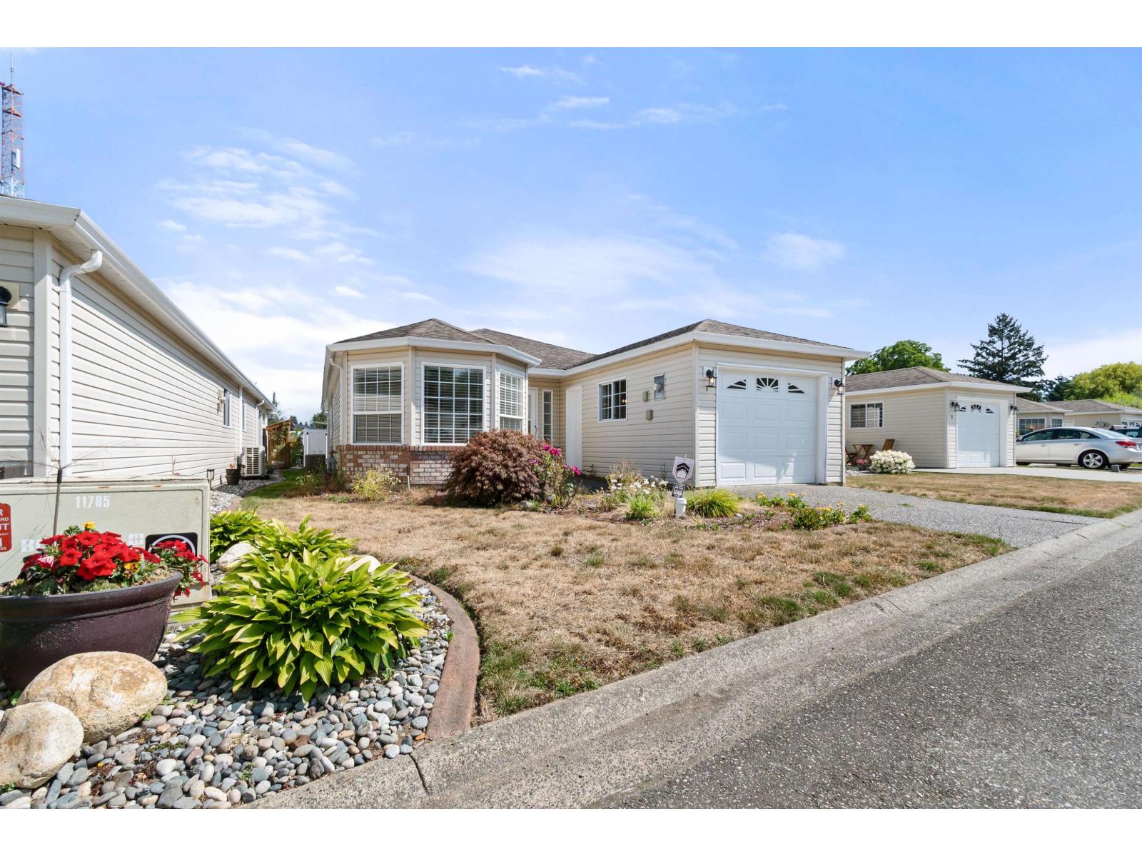 7 8500 YOUNG ROAD|Chilliwack Proper South