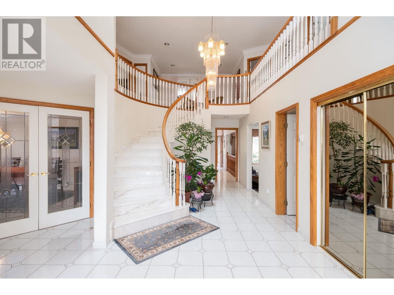 2248 SICAMOUS AVENUE