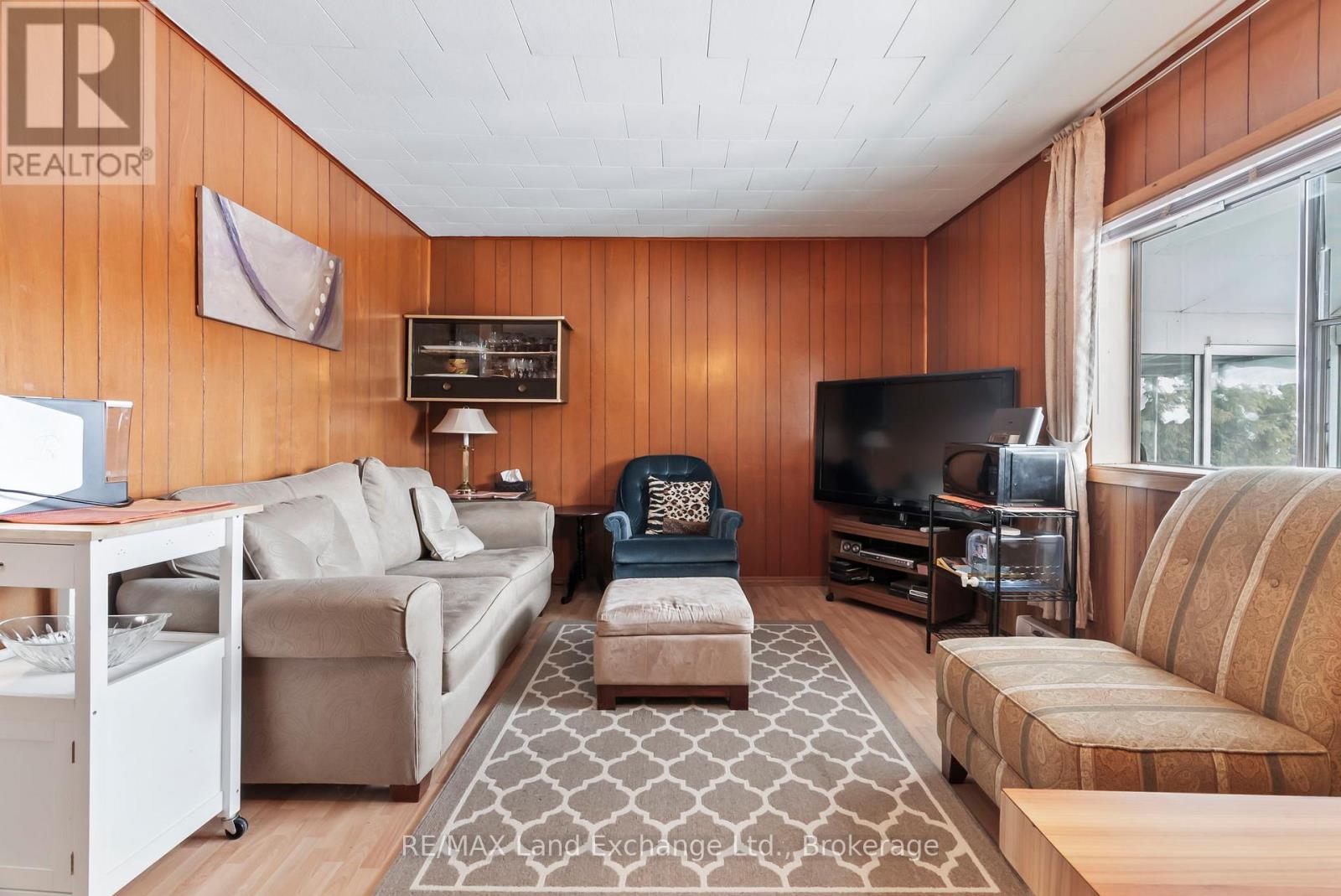 22 SOUTHAMPTON PARKWAY