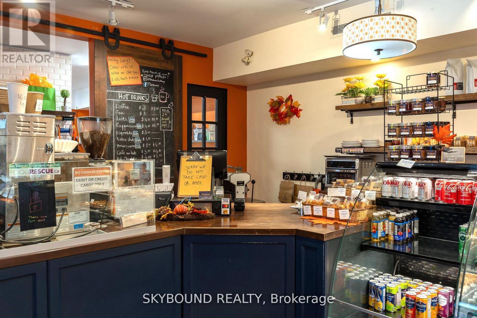 RETAIL UNIT - 1116 EGLINTON AVENUE W