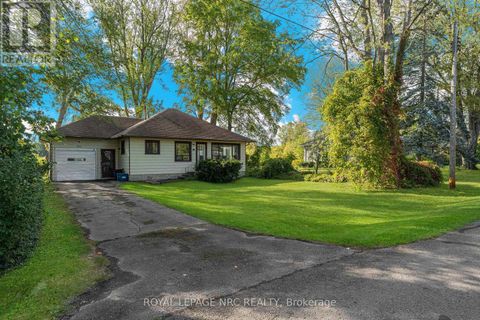 207 ELMWOOD AVENUE Fort Erie (Crystal Beach) ON L0S1B0
