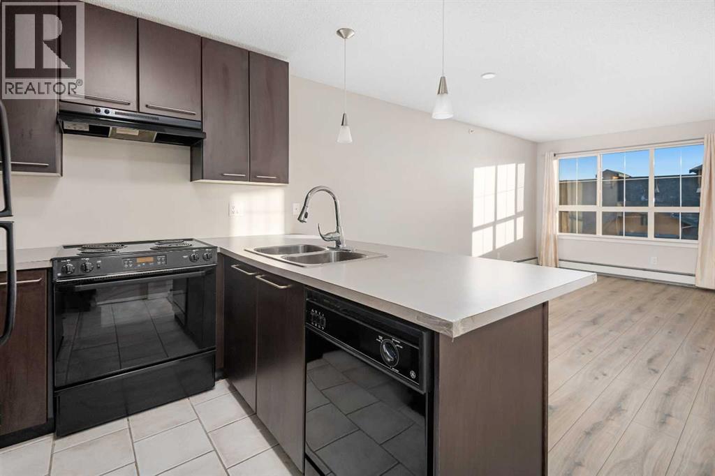 456, 35 Richard Court SW