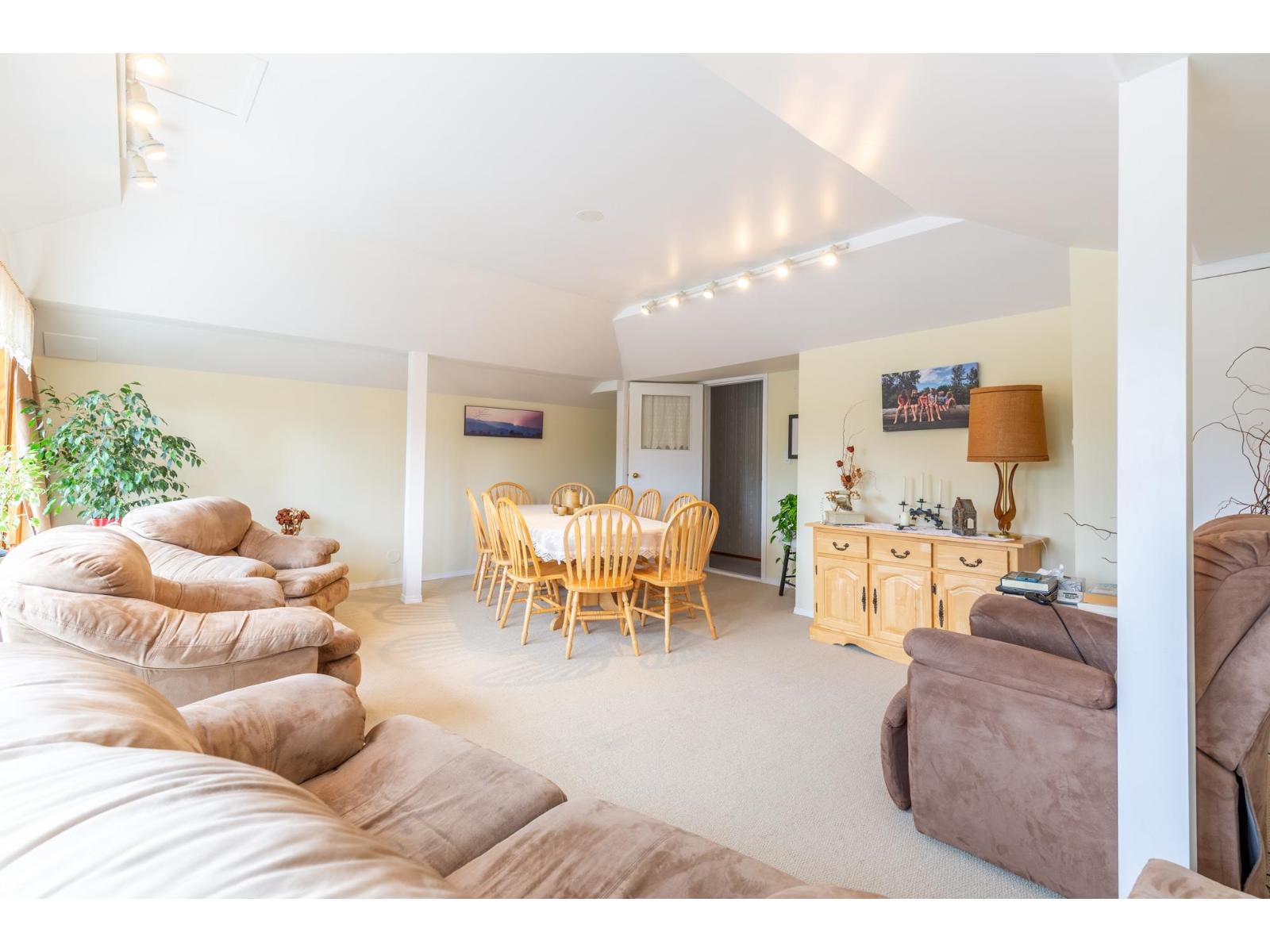 32388 PEARDONVILLE ROAD