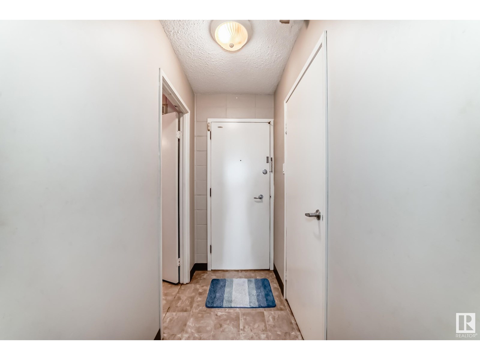#421 10616 156 ST NW