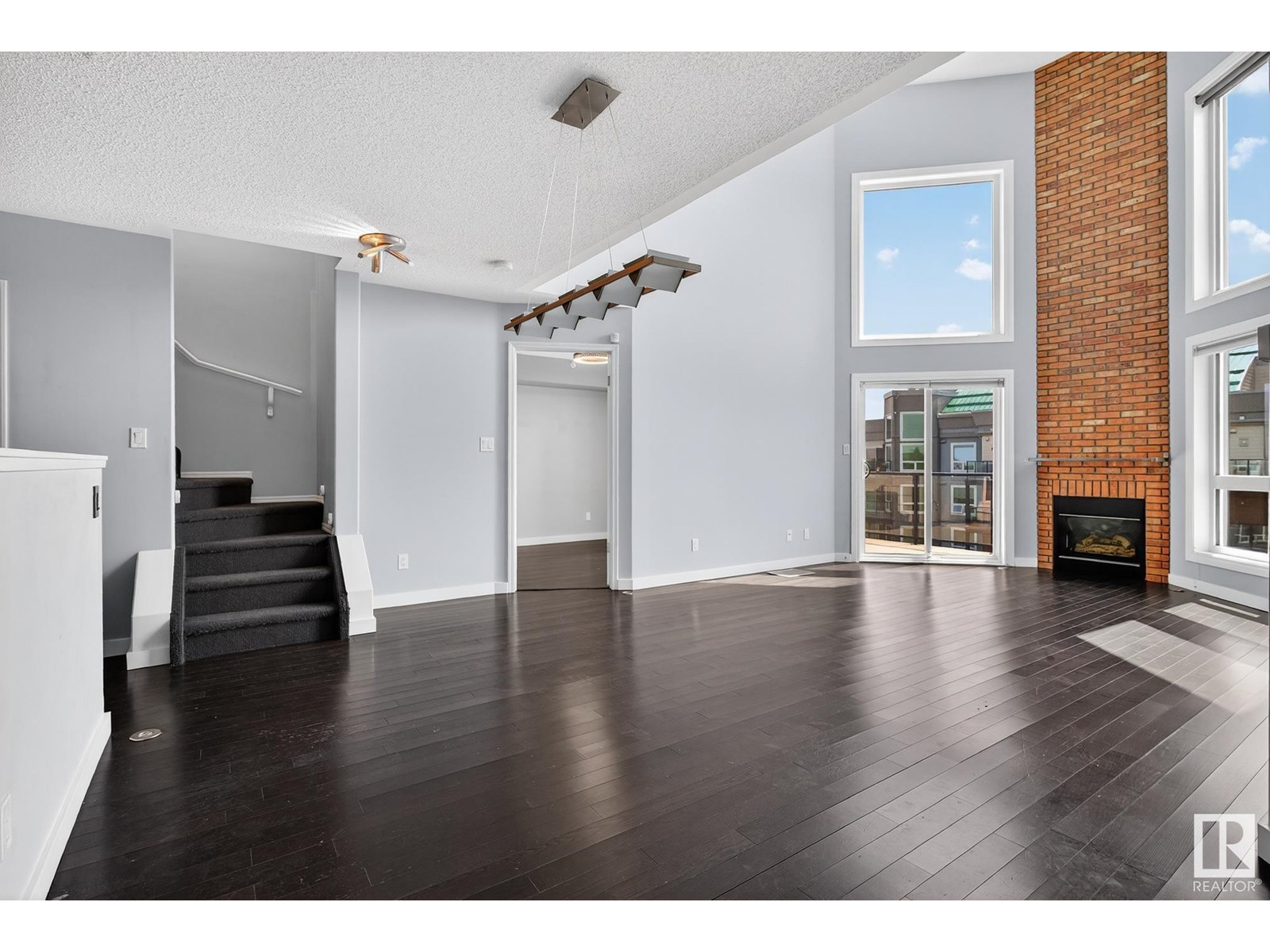 #506 7905 96 ST NW