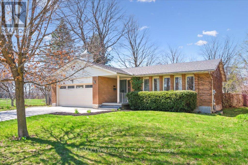 17 RICKSON AVENUE