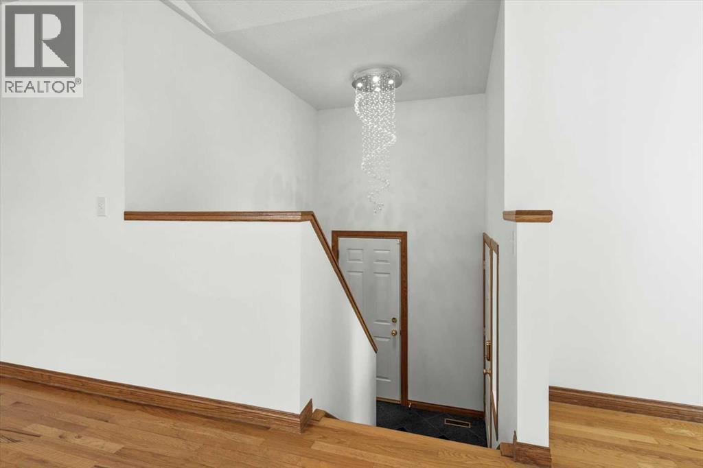 9095 Scurfield Drive NW