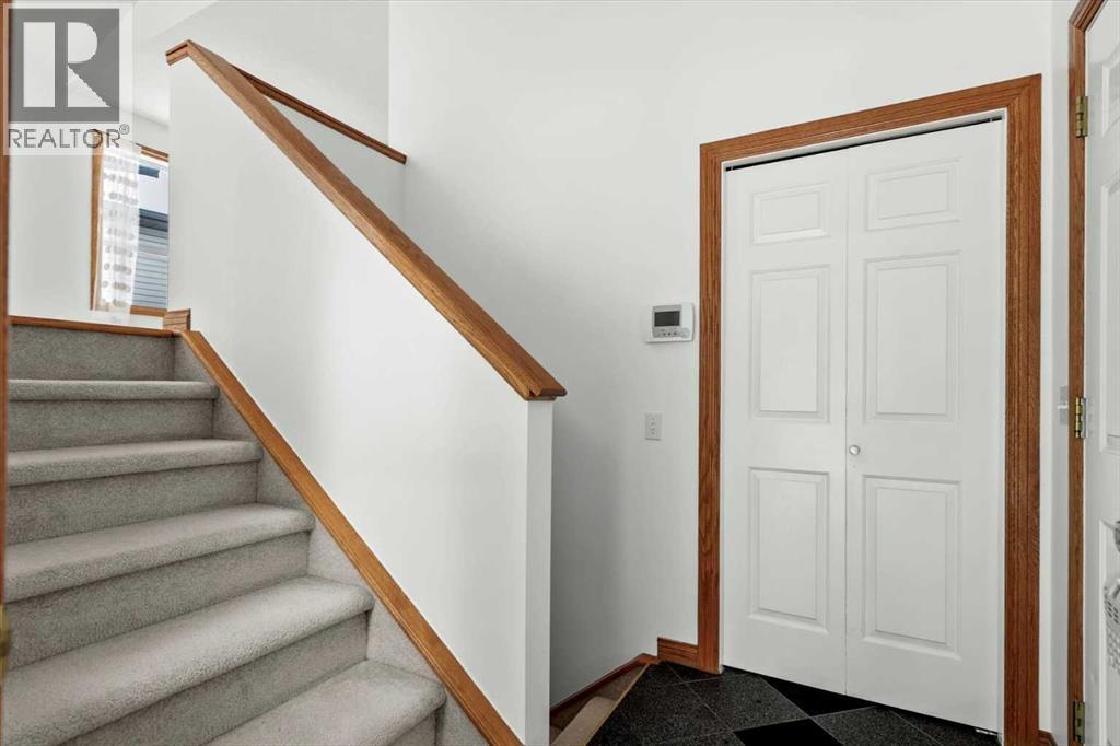 9095 Scurfield Drive NW