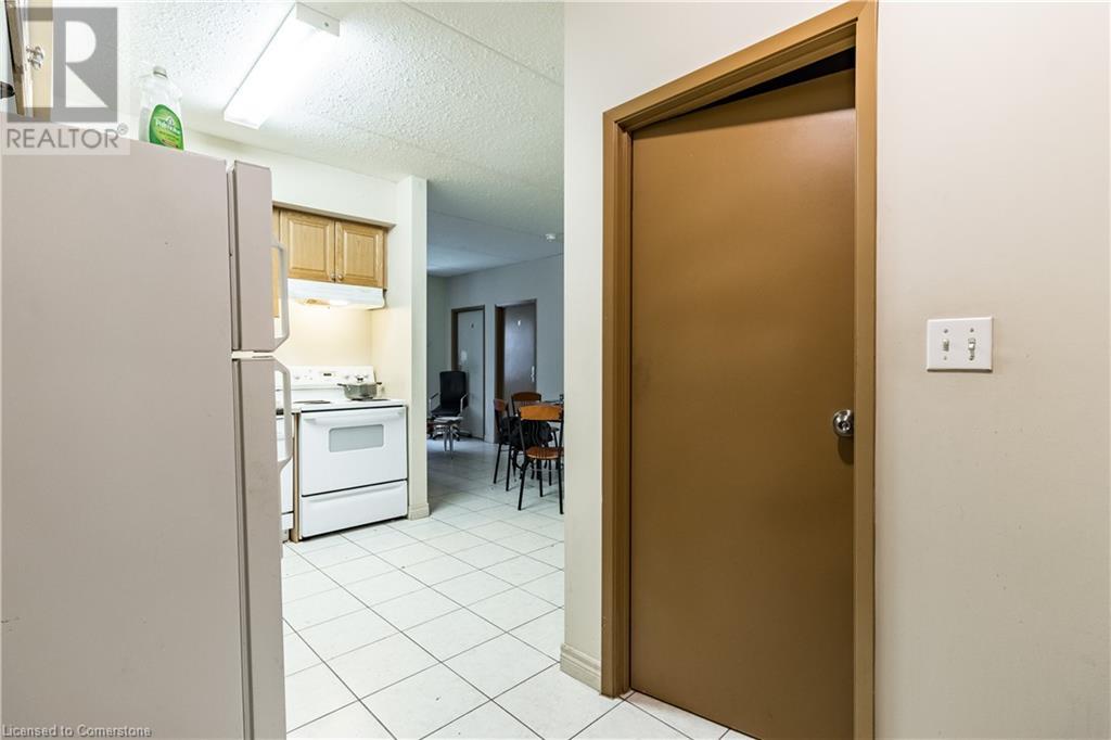 253 LESTER Street Unit# 101