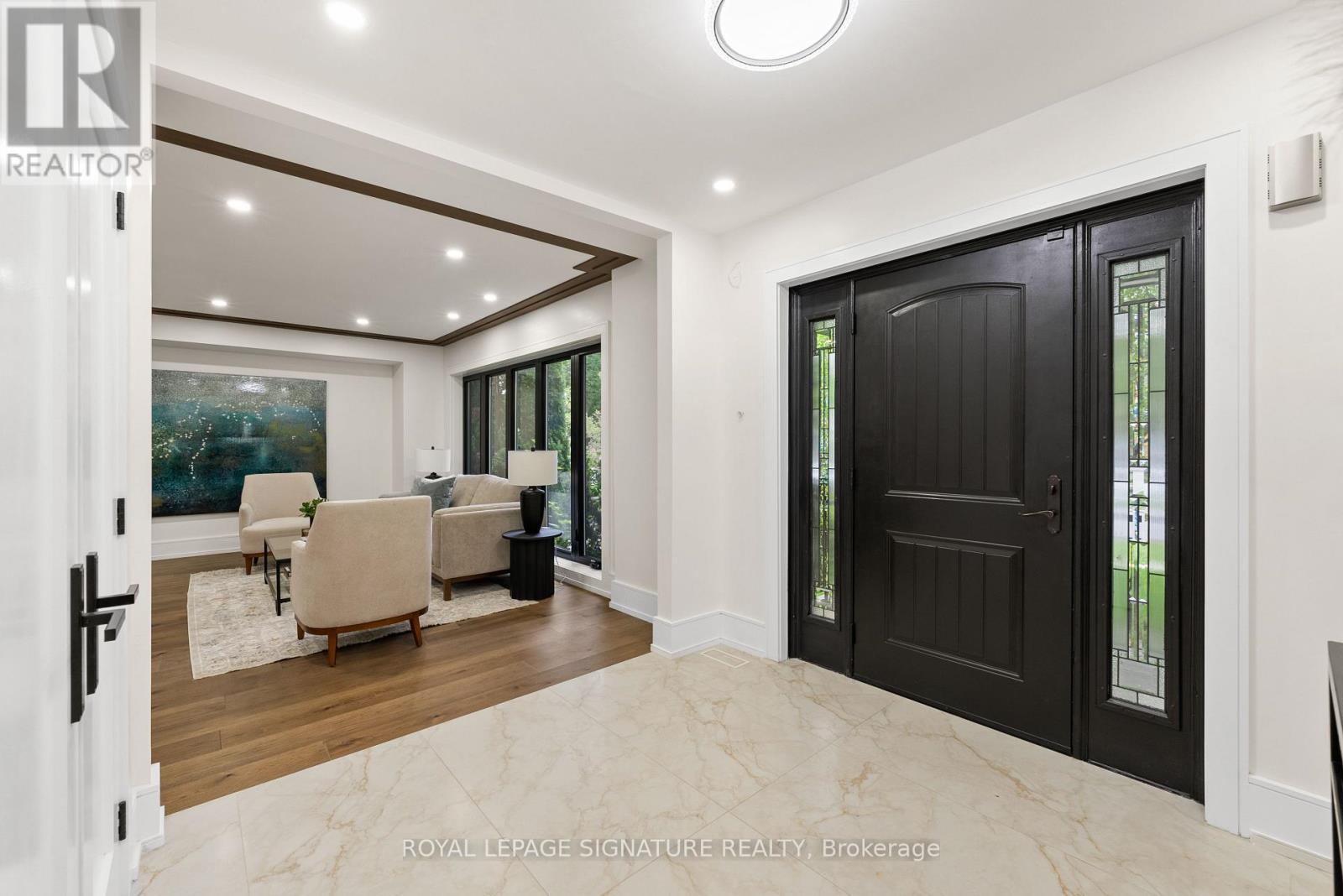 29 BLAKETON ROAD