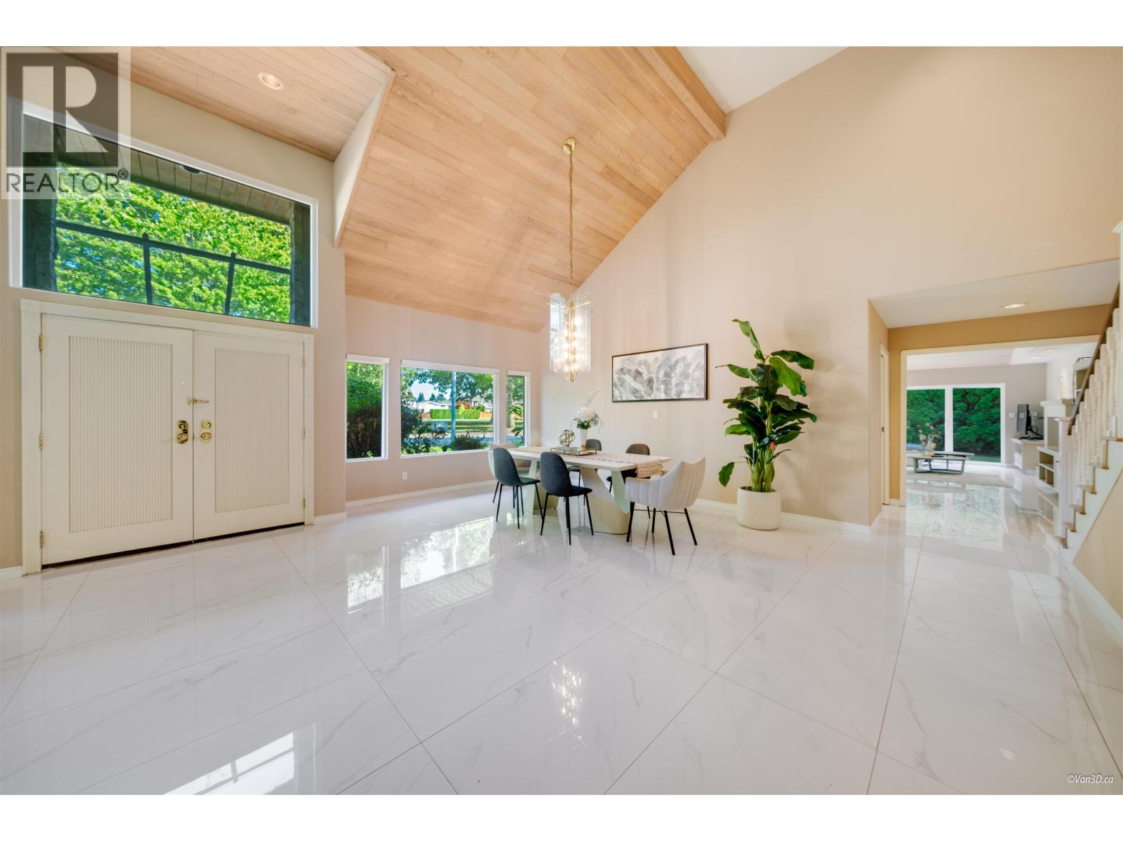 7215 FROBISHER DRIVE