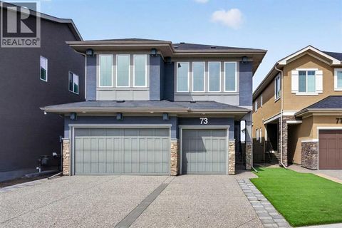 73 Rockyvale Green NW Calgary AB T3G0G4