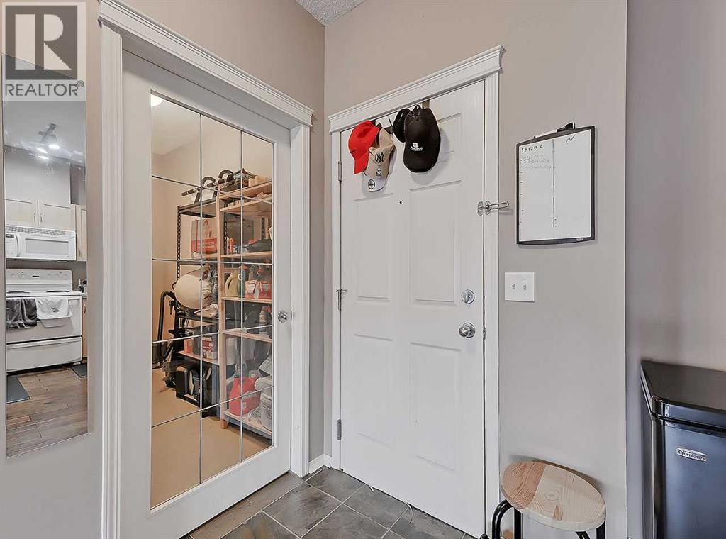 2313, 70 Panamount Drive NW