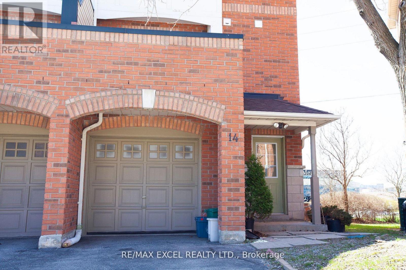 Photo 1 of 26 — 14 WOLTNER WAY, Markham (Village Green-South Unionville), ON L3R5Y7