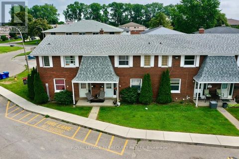 12 ORCHARD PLACE Chatham-Kent ON N7M1A6