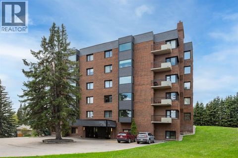 4N, 222 Eagle Ridge Drive SW Calgary AB T2V2V7