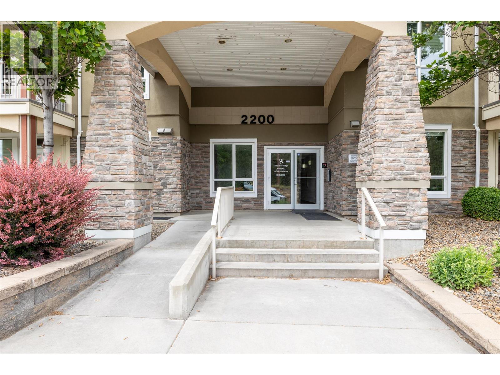 2200 Upper Sundance Drive Unit# 2105