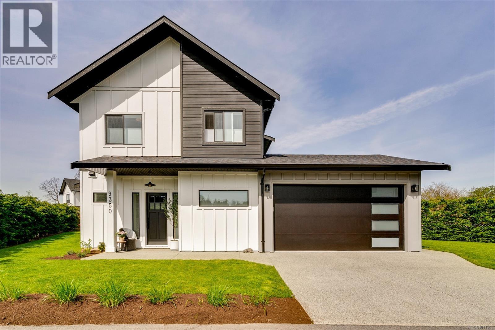 9350 East Saanich Rd