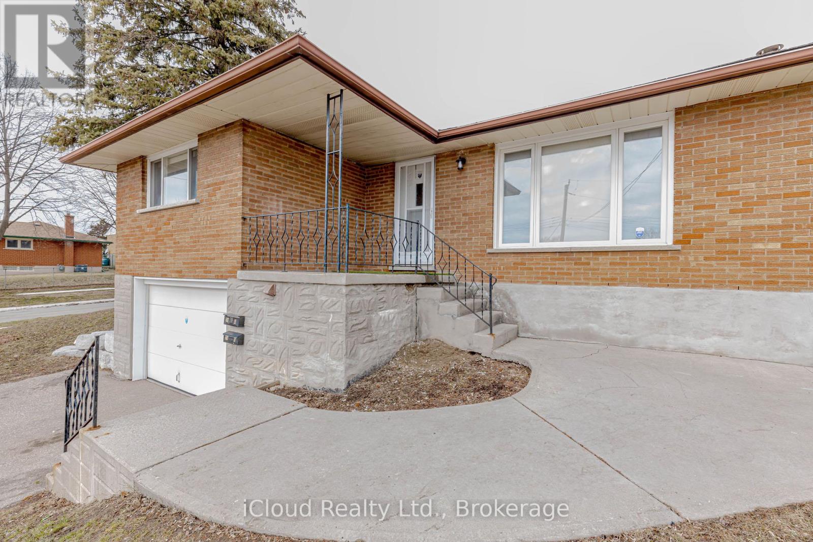 28 HOFFMAN STREET