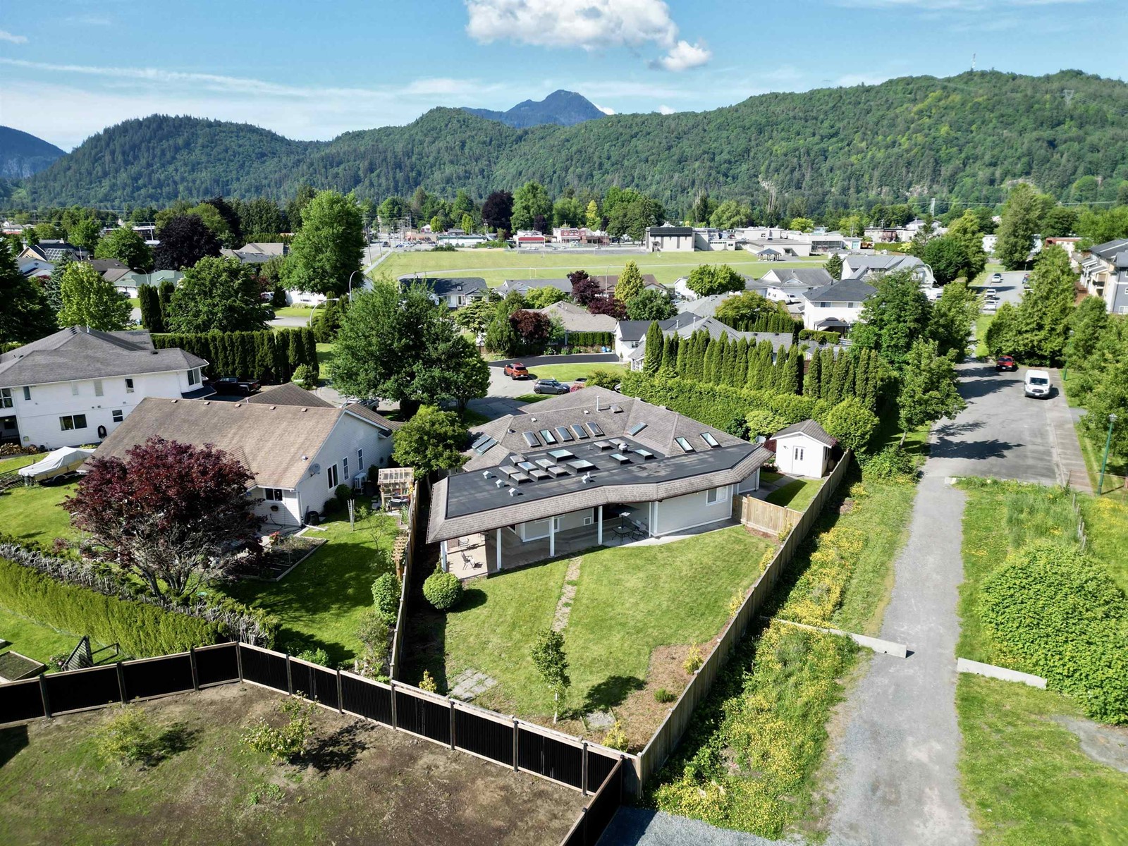7023 MULBERRY PLACE|Agassiz