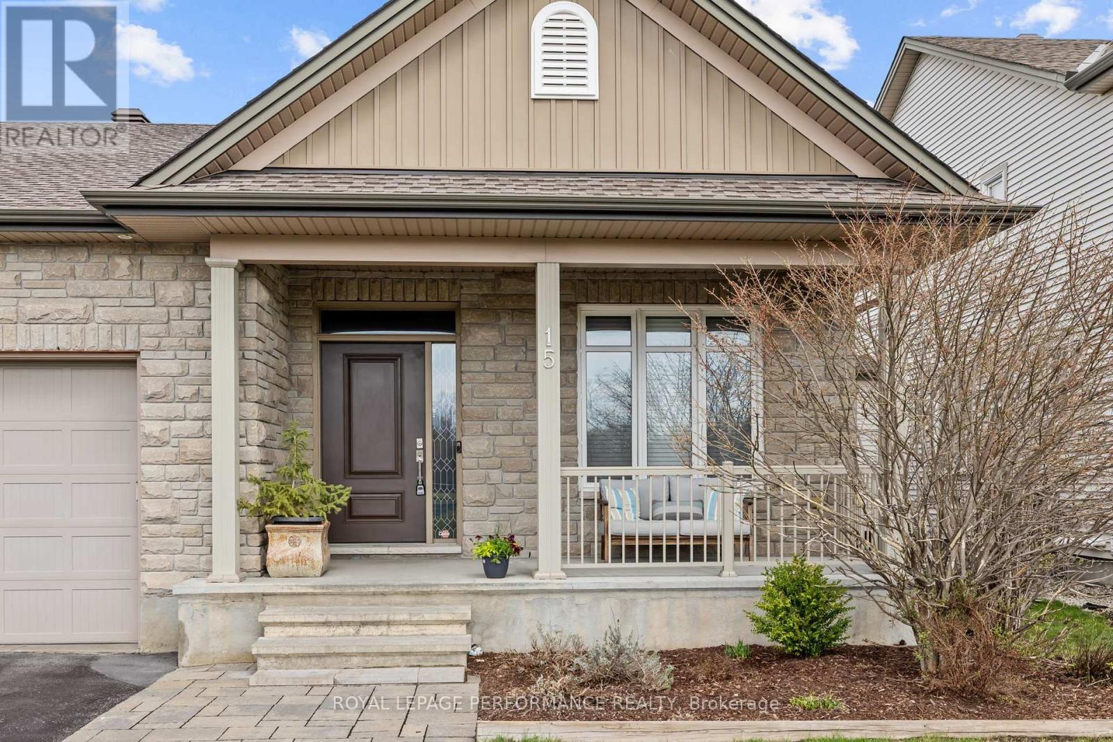 15 YORK CROSSING CROSSING