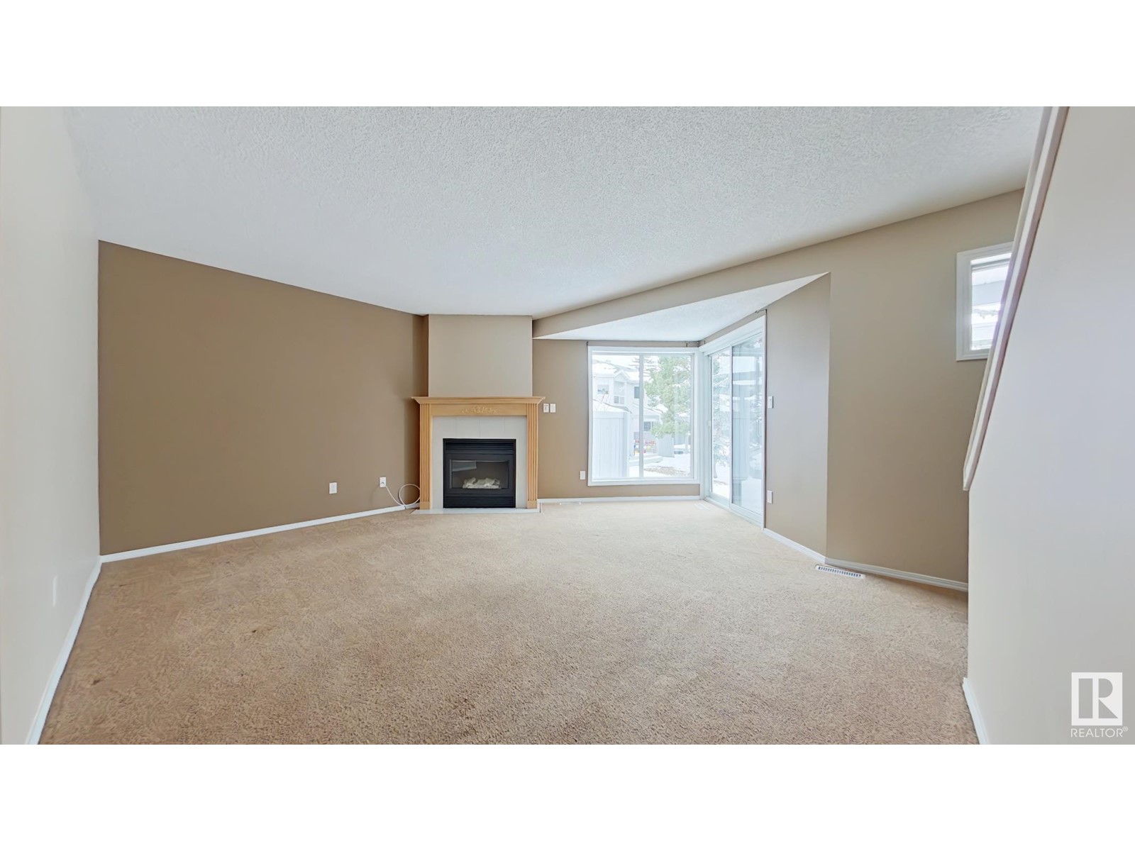 #116 603 Youville DR E NW