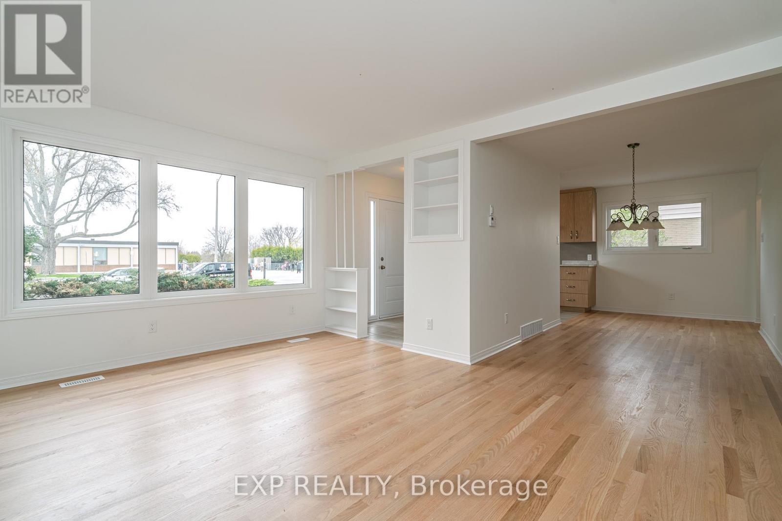 120 KNOXDALE ROAD