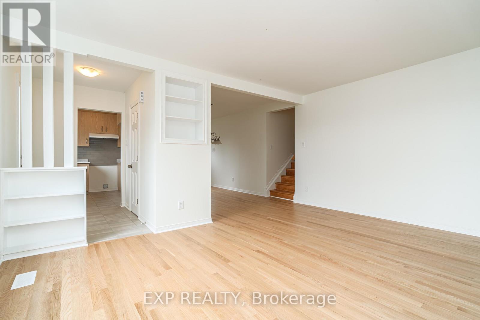 120 KNOXDALE ROAD