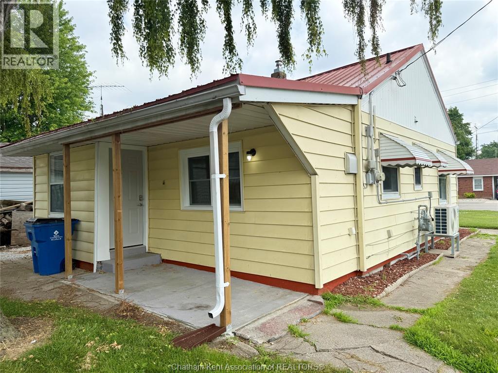 20 MCNAUGHTON AVENUE