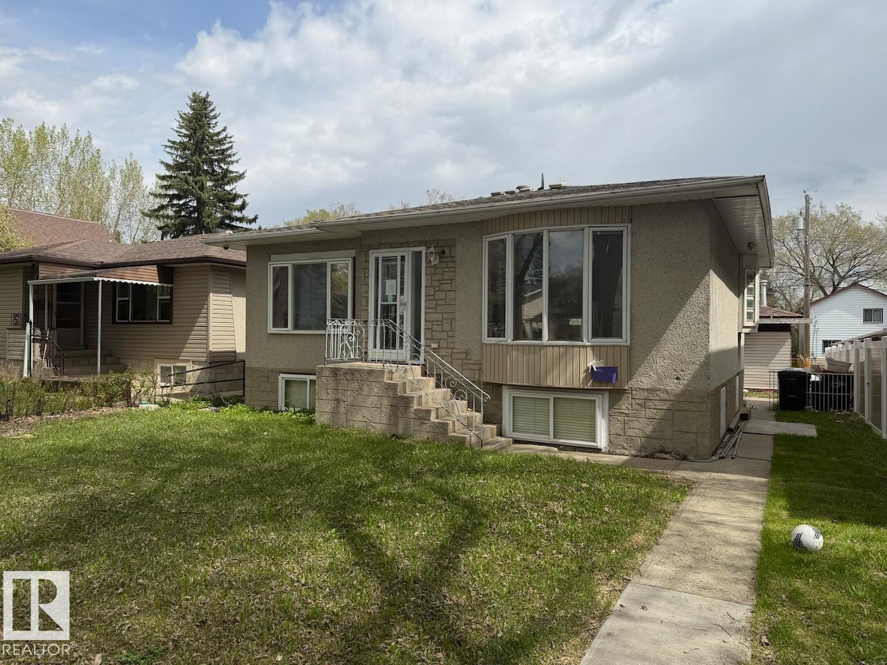 11839 56 ST NW