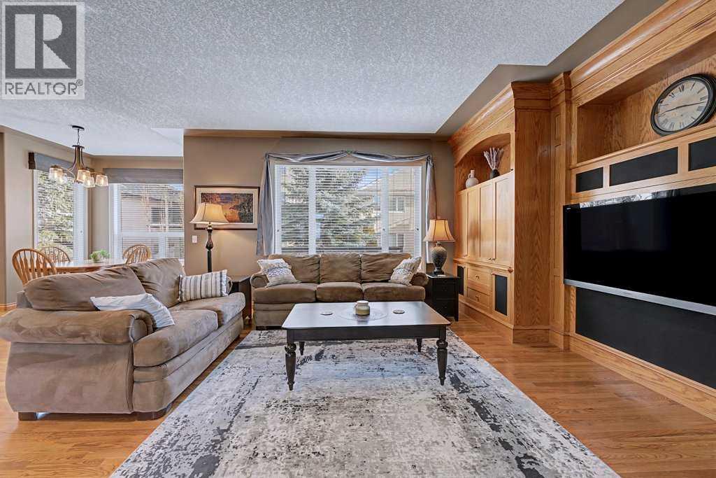 151 Arbour Vista Road NW