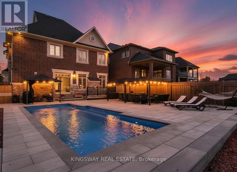 70 BOND CRESCENT Richmond Hill (Oak Ridges) ON L4E3K4