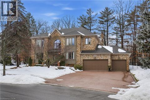 1121 FORESTVALE Drive Burlington ON L7P4W3