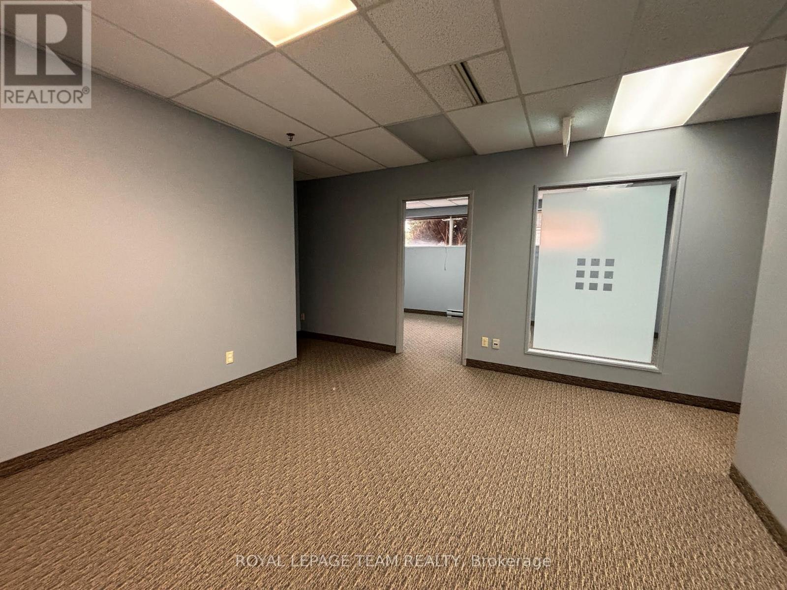 LL22 - 1701 WOODWARD DRIVE