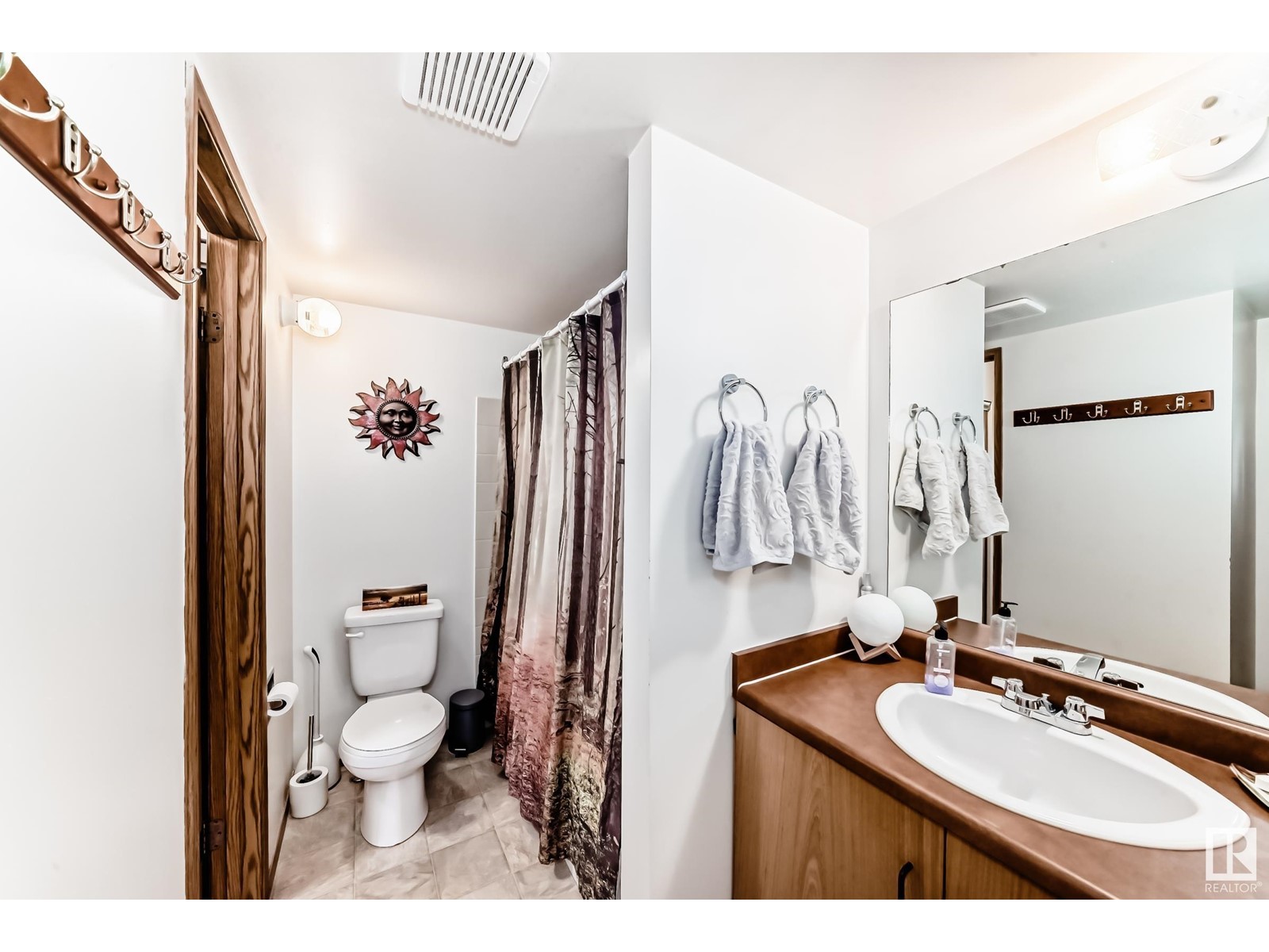 #206 42 ALPINE PL