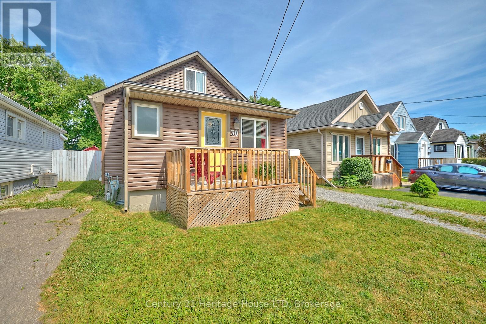 30 MCALPINE AVENUE S