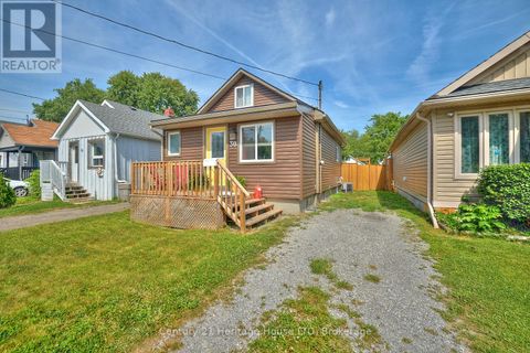 30 MCALPINE AVENUE S Welland ON L3B1T6