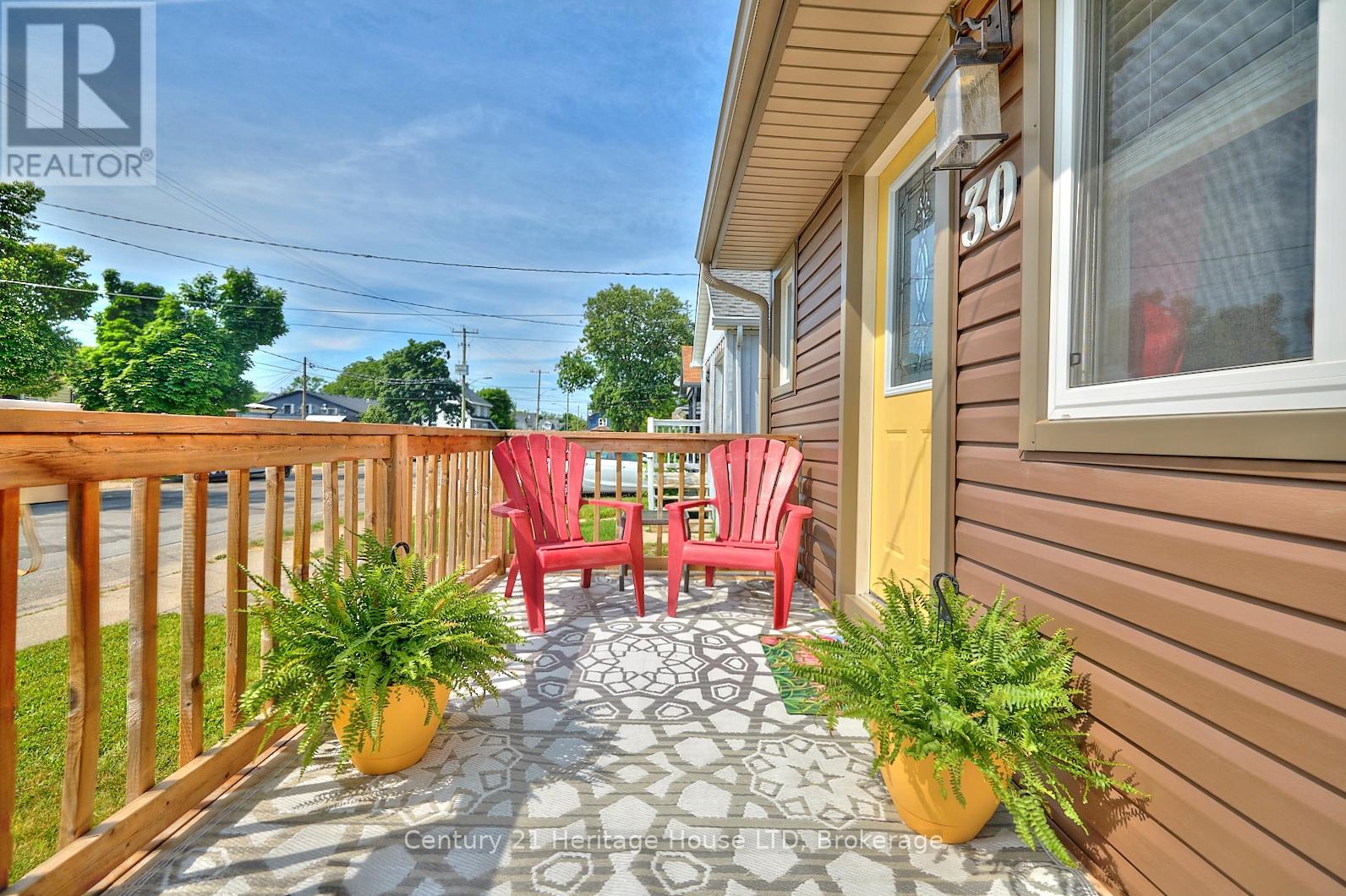 30 MCALPINE AVENUE S