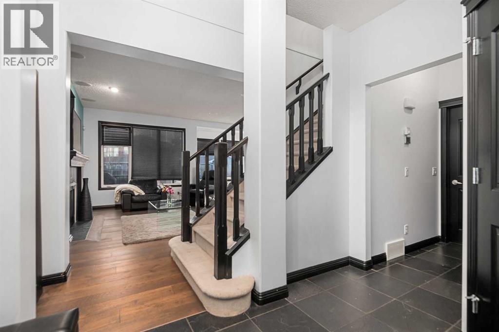 31 Royal Oak Circle NW