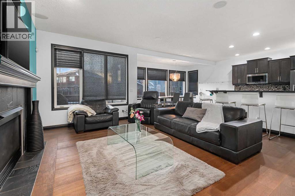 31 Royal Oak Circle NW