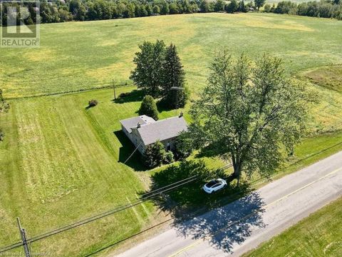 1748 BROCK Road Freelton ON L9H5E4