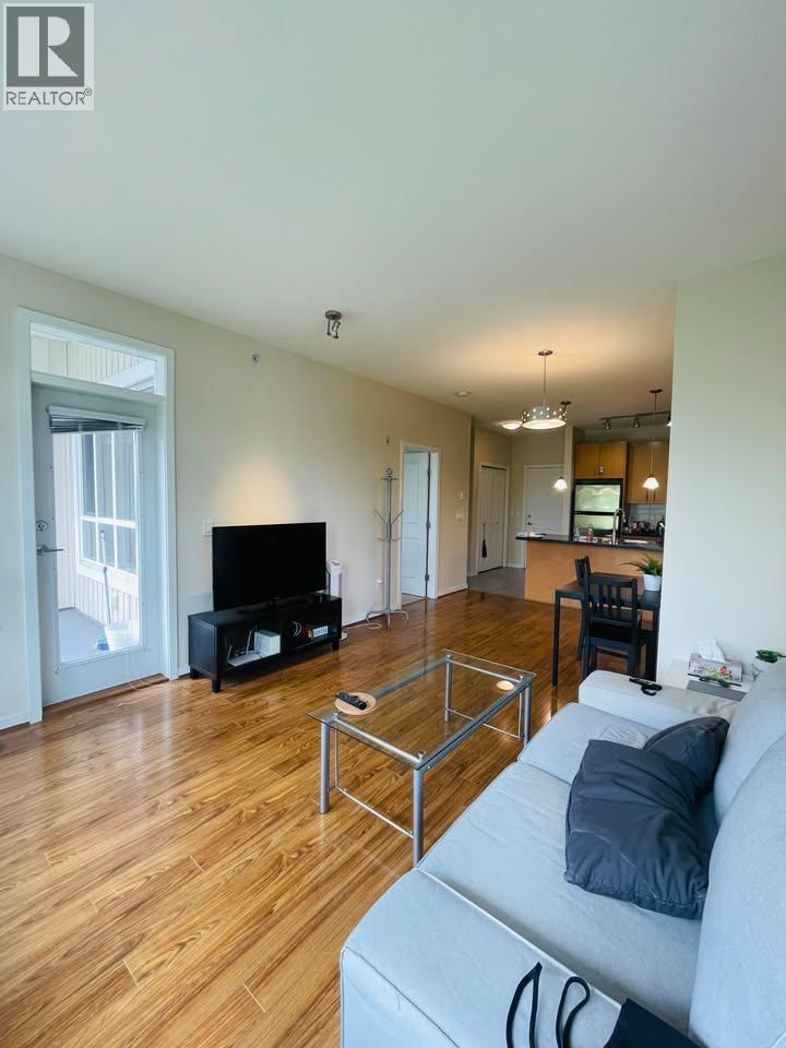 3551 FOSTER AVENUE