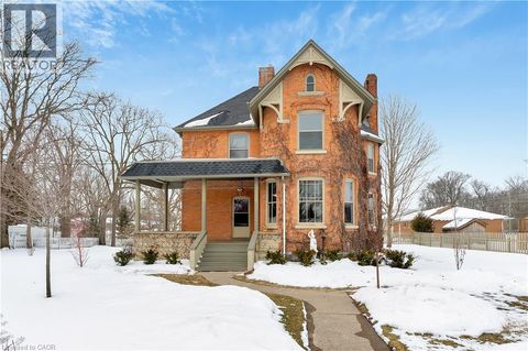 4 SHERMAN Street Thamesville ON N0P2K0